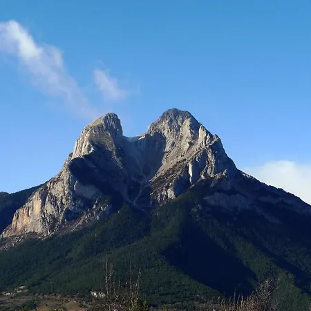 Cadí & *